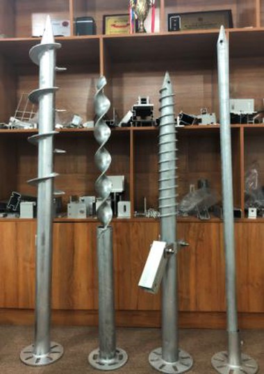 ฐานรากเสาเข็มพื้นชุบสังกะสีแบบจุ่มร้อน